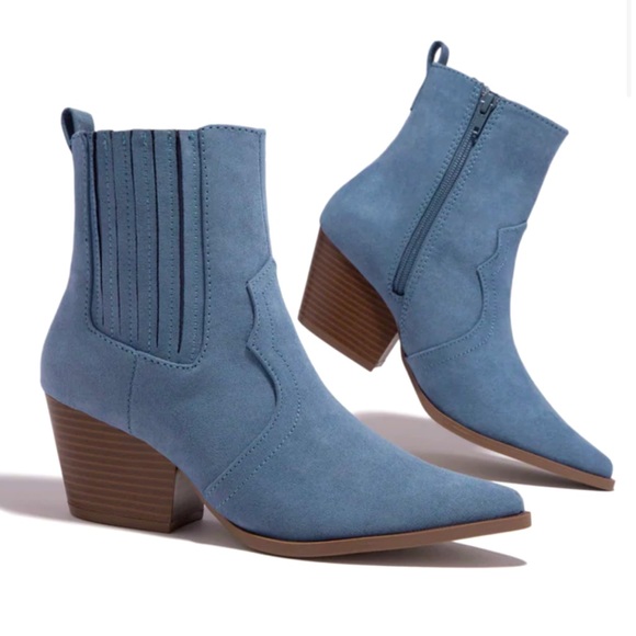 !! NEW !! Faux Suede Ankle Cowboy Boots in Ocean Blue - Picture 4 of 11